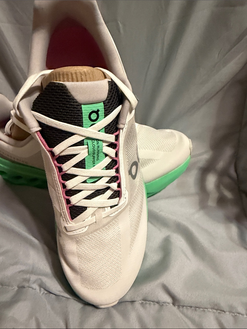 On Cloud Men’s Running Shoes White with Mint Green Sole and Pink Branding - Picture 6 of 7